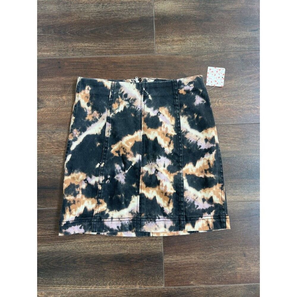 Free People NEW Size 0 Mini Skirt Black Tie Dye Jean Skirt Black Tan Denim